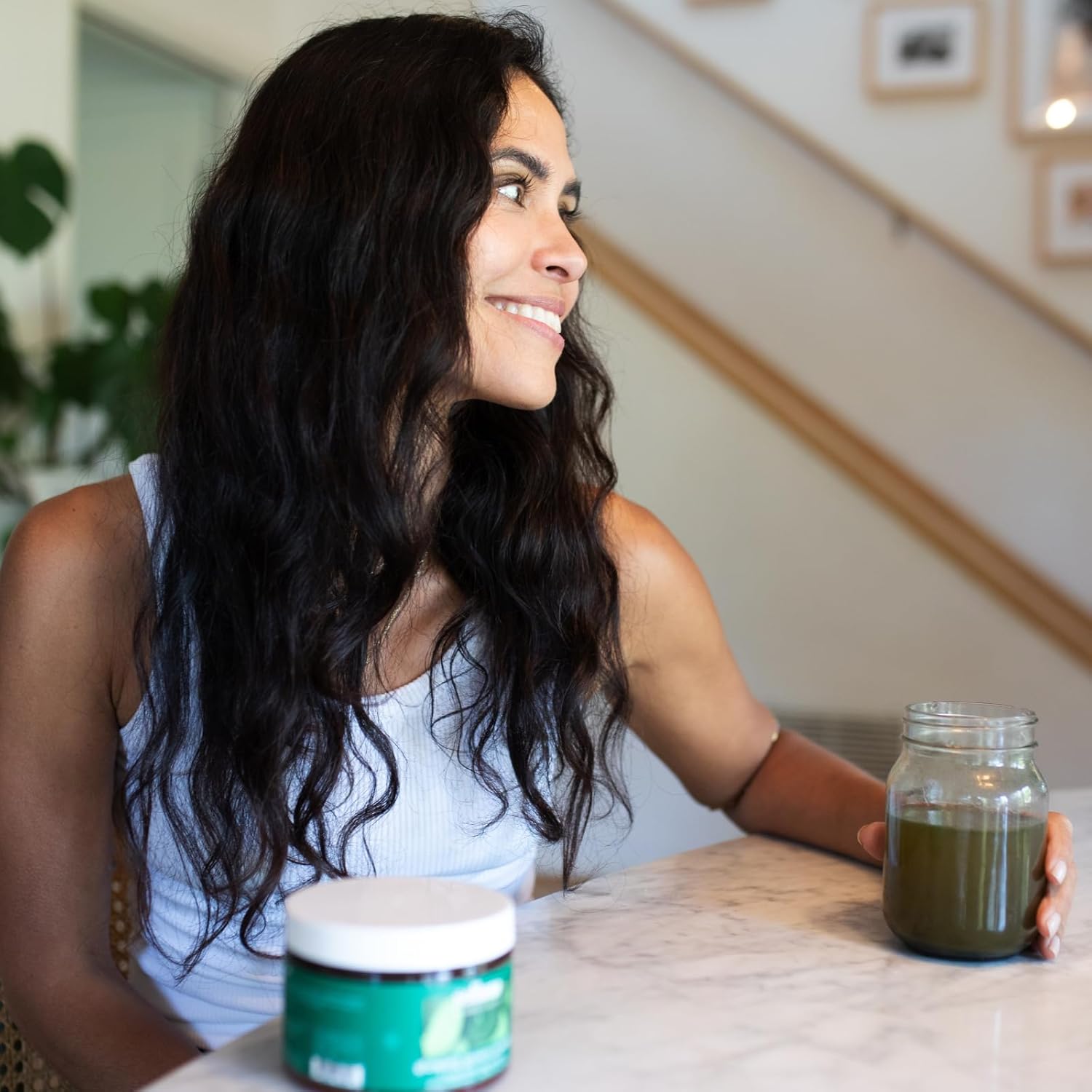 Solluna by Kimberly Snyder Greens Superfood Powder with Spirulina, Cordyceps, Chlorella, Moringa, Ashitaba, Amalaki, Monk Fruit — Vitamins & Minerals for Energy & Mood (30 Serv) Vegan & Non-GMO - Image 2